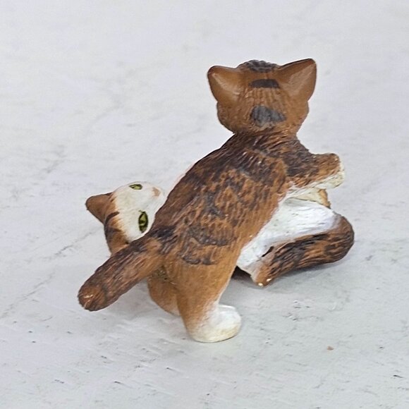 Papo 2005 Kittens Cats Playing Collectible Figurine Miniature Tabby Cat Plastic - Picture 3 of 8